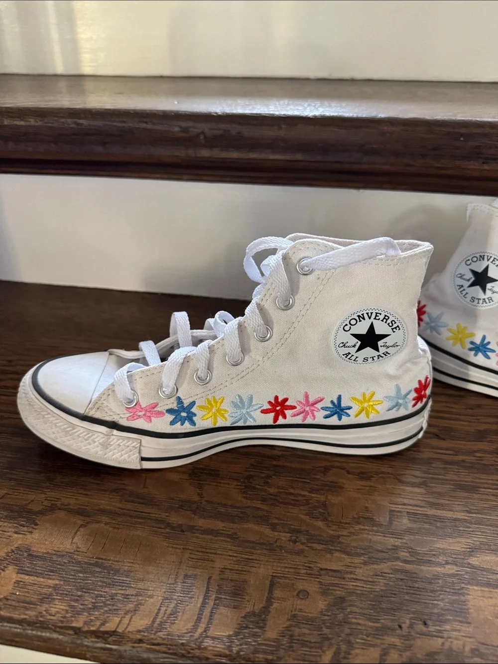 Converse Kids White High-Top Sneakers with Multicolor Flower Embroidery